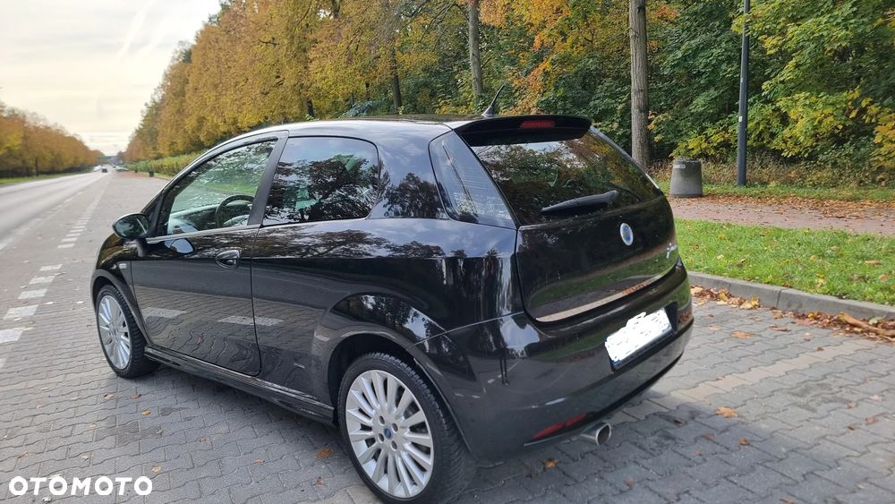 Fiat Punto 1.4 16V Sporting - 1