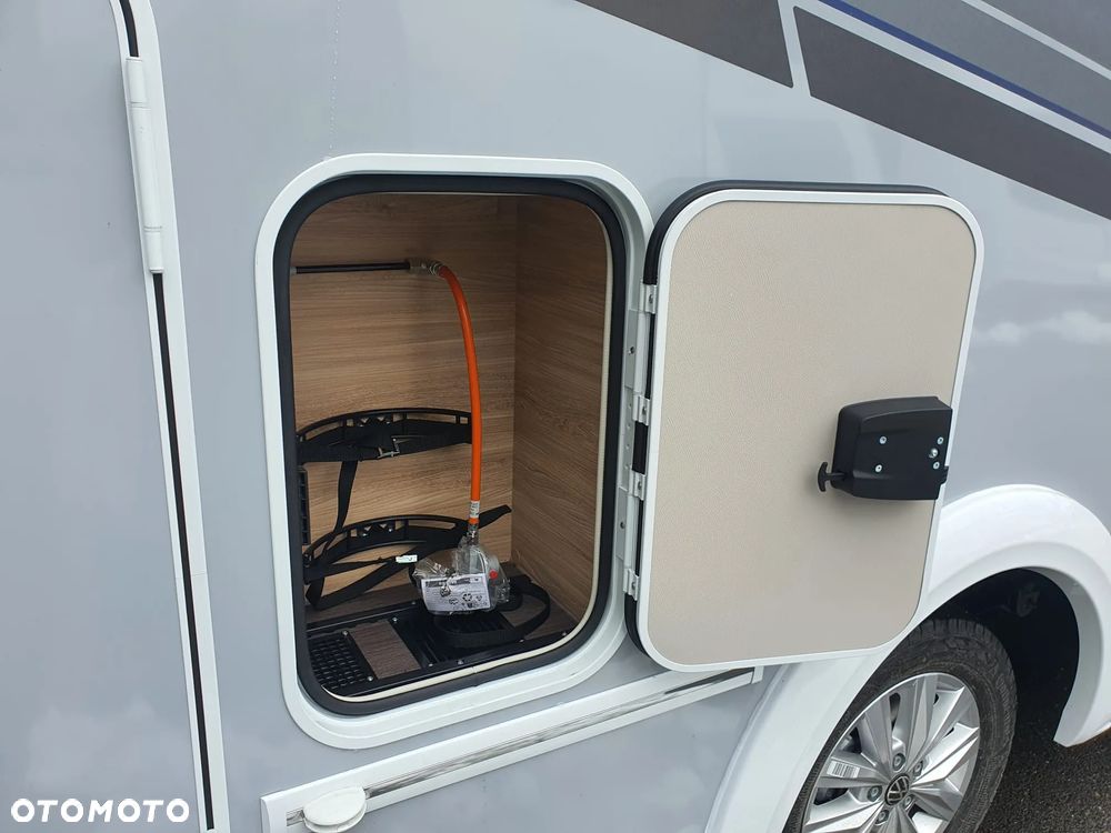 KNAUS VAN TI PLUS 650 MEG PLATINUM SELECTION 4 X 4 - 11