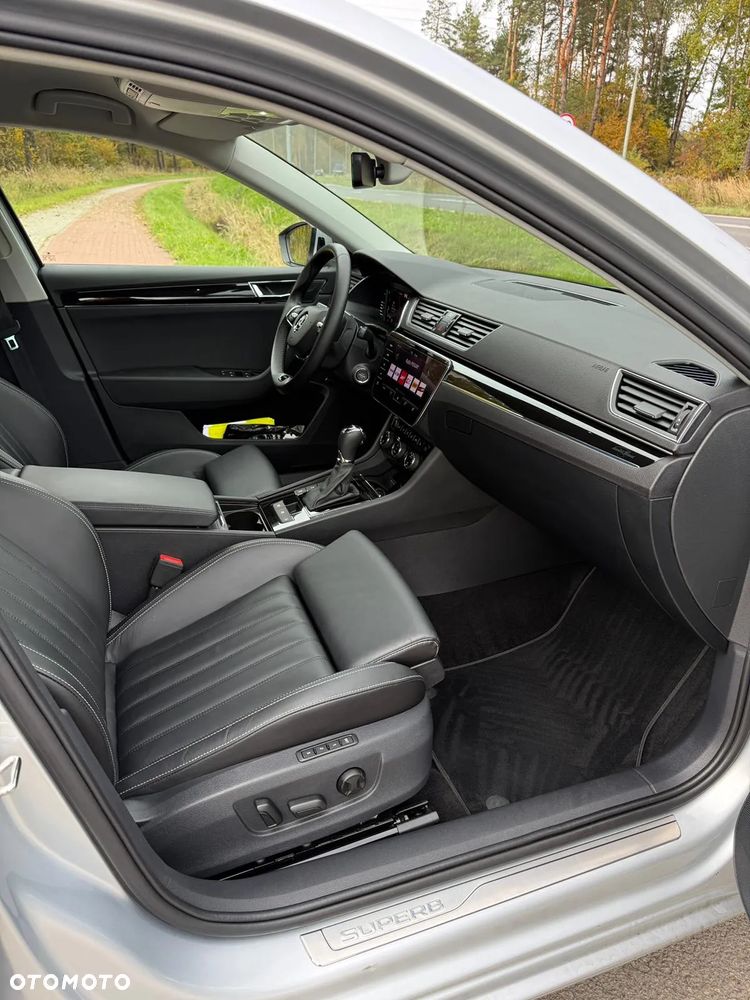 Skoda Superb 2.0 TDI SCR L&K DSG - 12