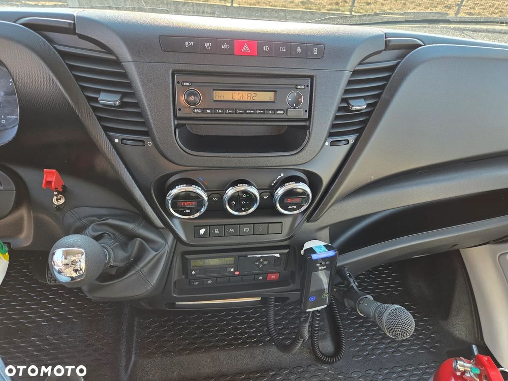 Iveco Daily Line A60C17 / 24 miejsca / - 14