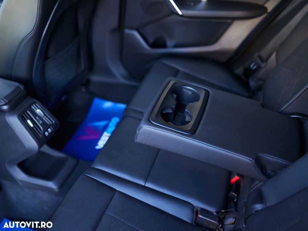 BMW X1 sDrive18d AT - 30