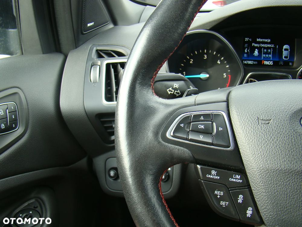 Ford Kuga 2.0 TDCi 4x4 ST-Line - 27