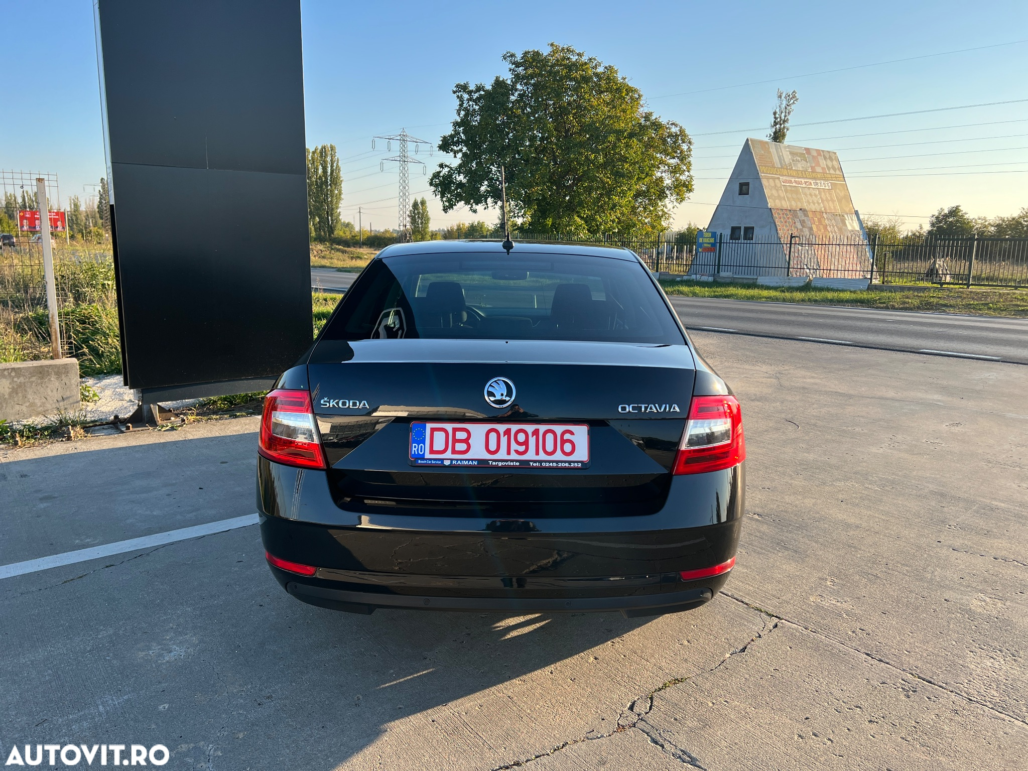 Skoda Octavia 1.6 TDI Ambition - 10