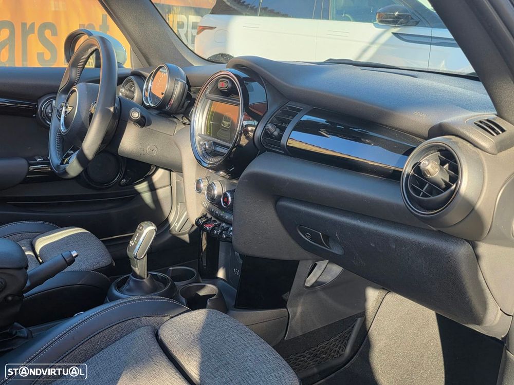 MINI Cabrio Cooper D Auto - 14