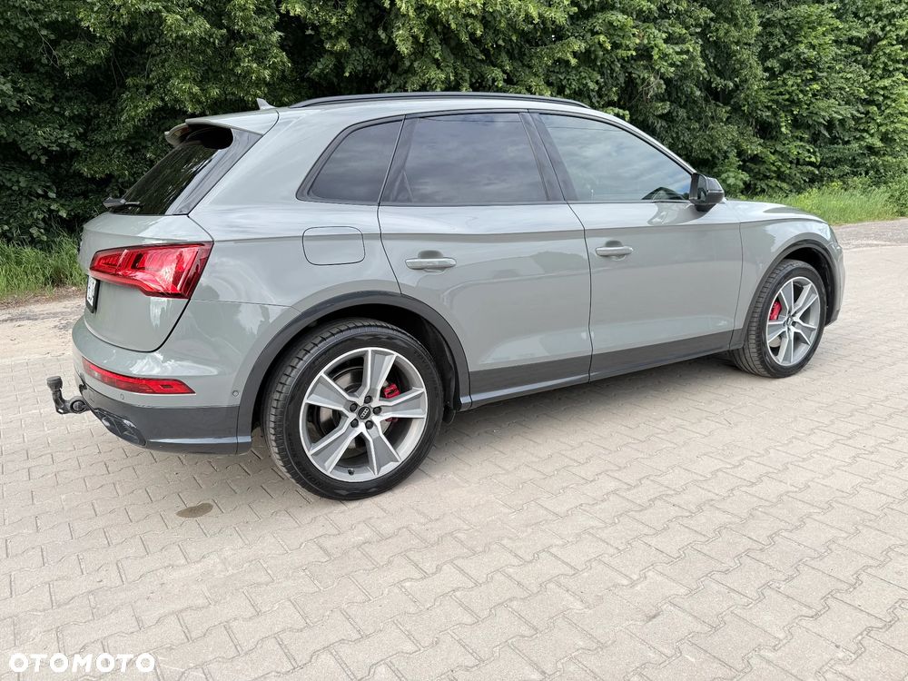 Audi SQ5 - 7