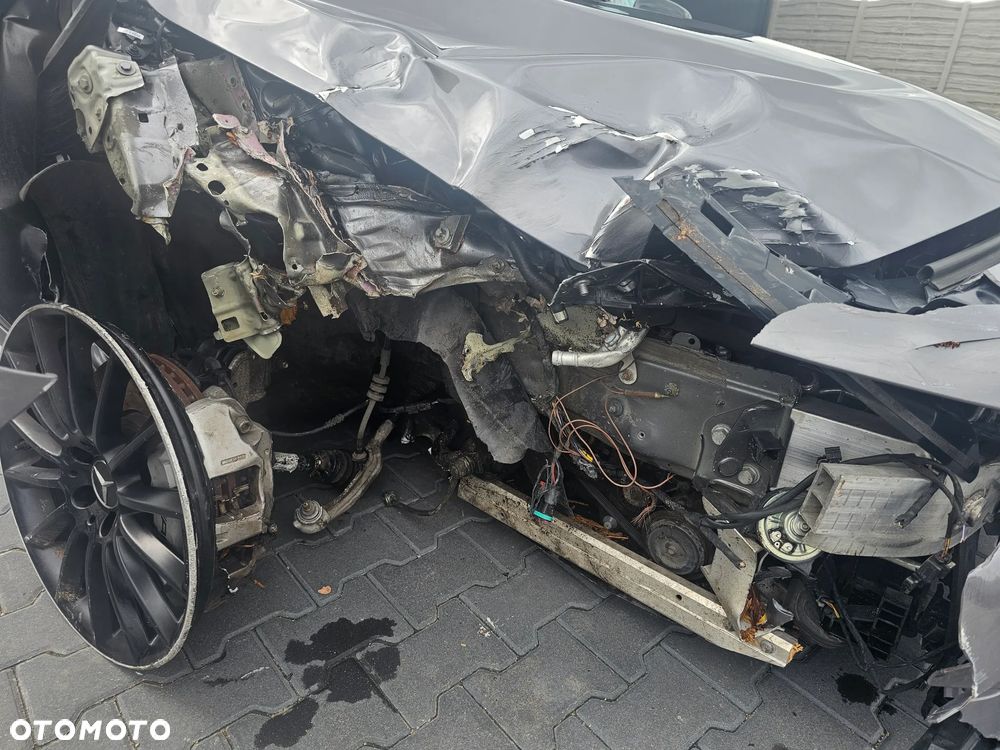 Mercedes-Benz Klasa A 35 AMG 4-Matic 7G-DCT - 25