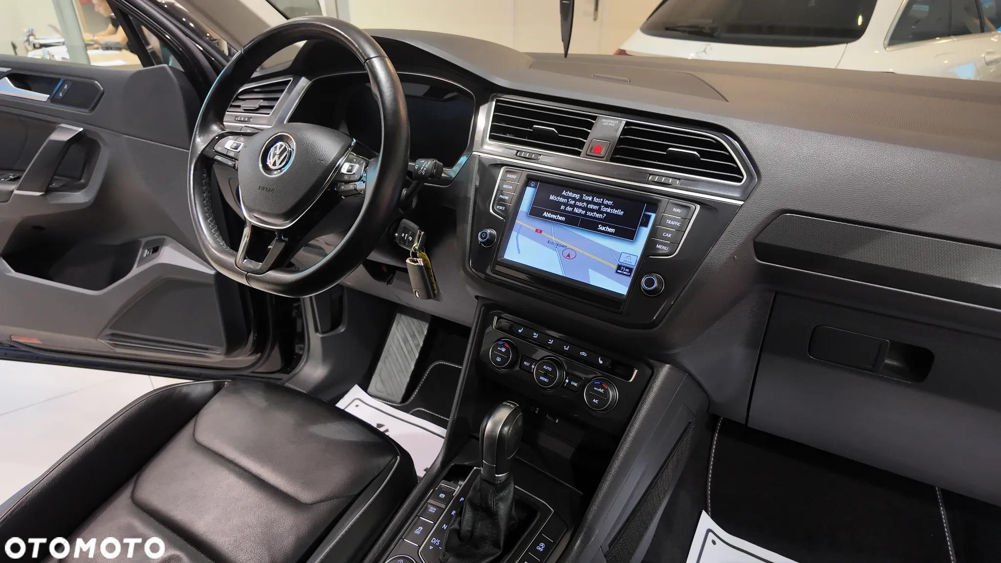 Volkswagen Tiguan 2.0 TSI 4Mot Sport&Style DSG - 37