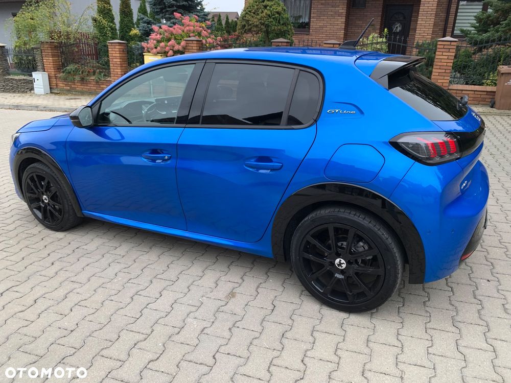 Peugeot 208 PureTech 100 GT - 20