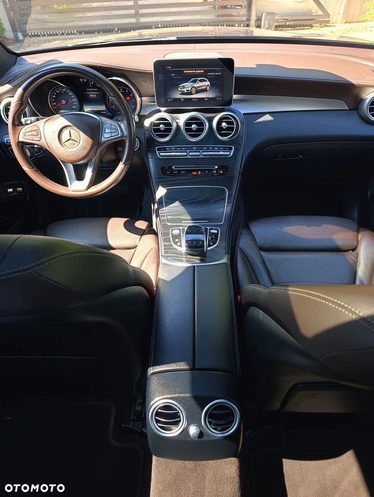 Mercedes-Benz GLC - 14