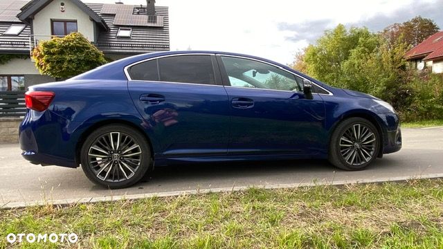 Toyota Avensis 2.0 Selection MS - 3