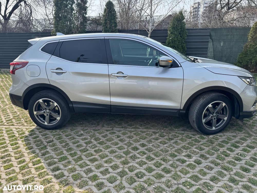 Nissan Qashqai 1.5 DCI N-CONNECTA - 8