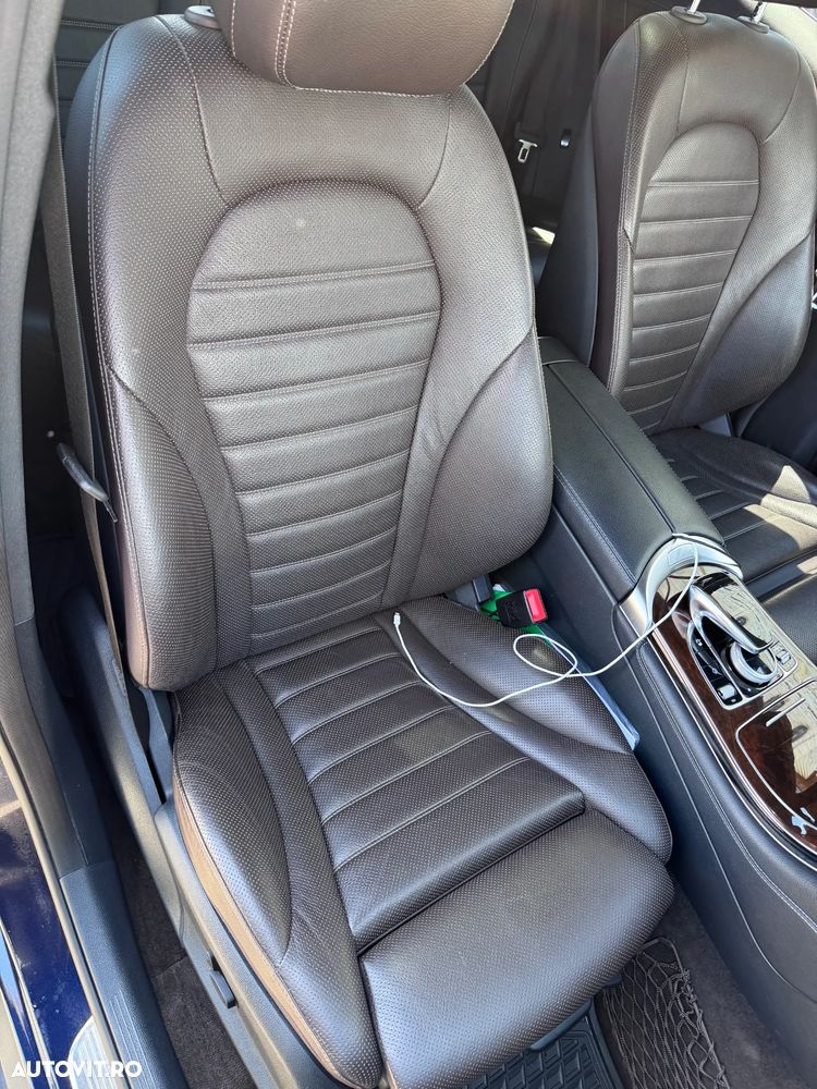 Mercedes-Benz GLC - 25