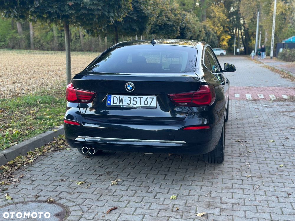 BMW 3GT 320d Luxury Line - 12