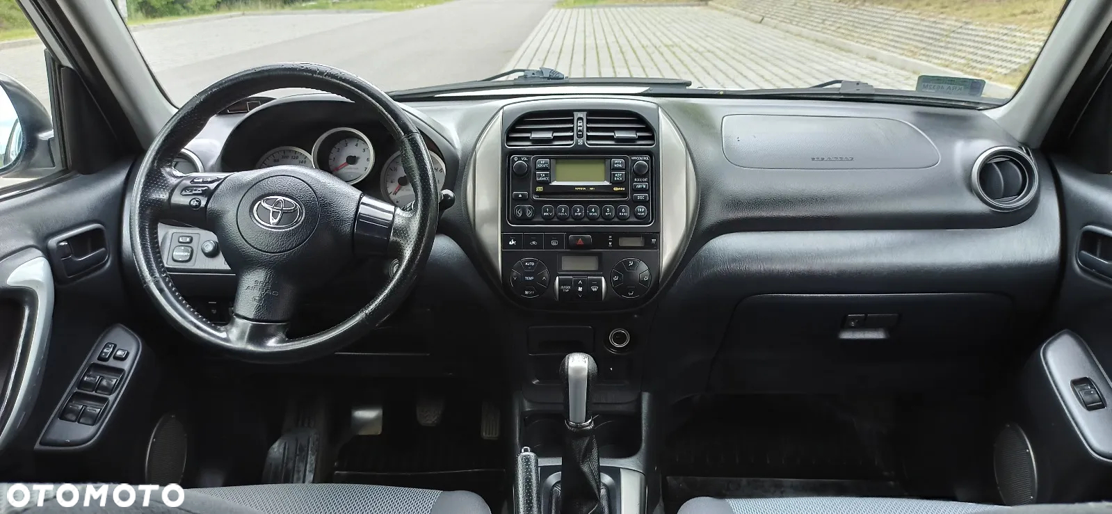 Toyota RAV4 2.0 D-4D 4x4 - 10
