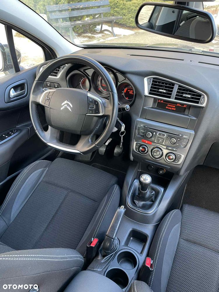 Citroën C4 VTi 120 Attraction - 12