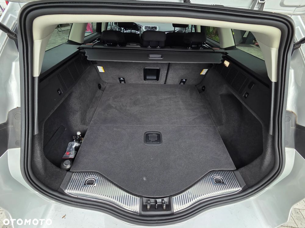 Ford Mondeo SW - 24