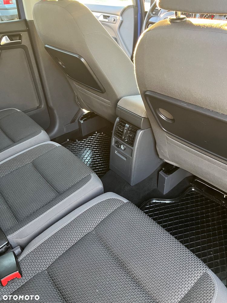 Volkswagen Touran 1.6 TDI DPF Comfortline Perfectline - 12