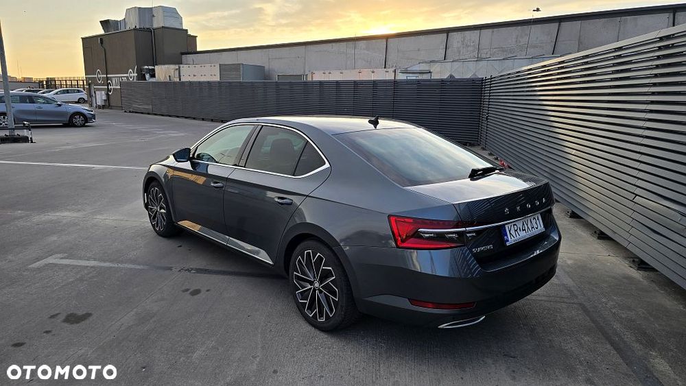 Skoda Superb 2.0 TDI SCR L&K DSG - 14
