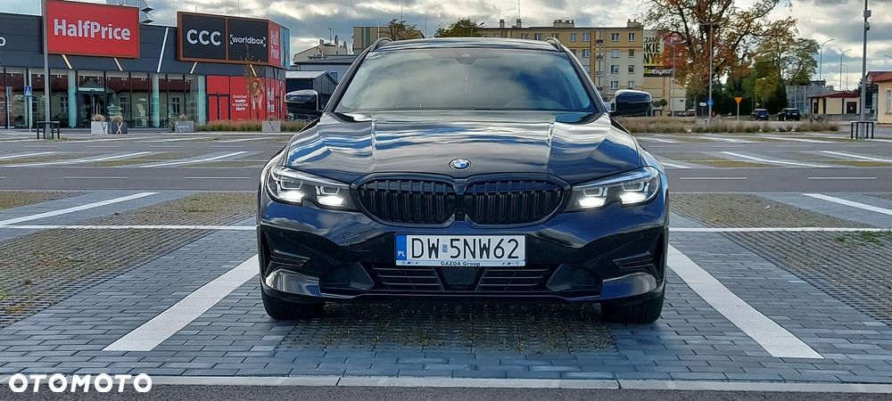 BMW Seria 3 318i Advantage - 23