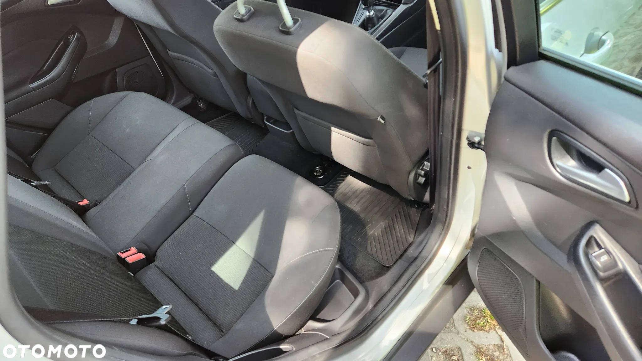 Ford Focus - 11