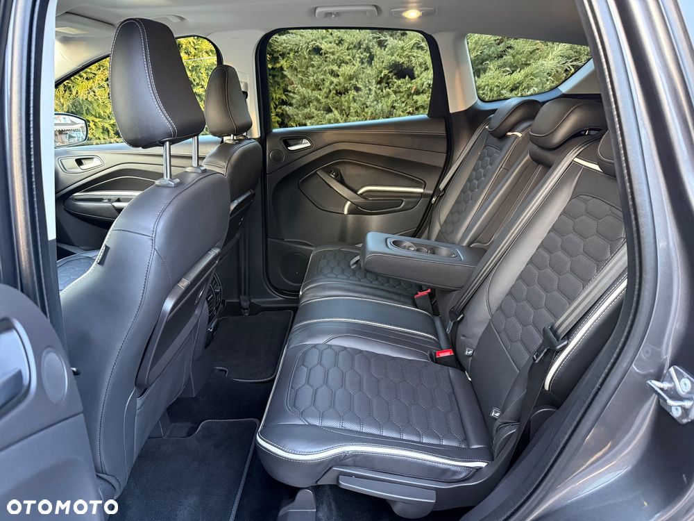 Ford Kuga 1.5 EcoBoost 4x4 Vignale - 26