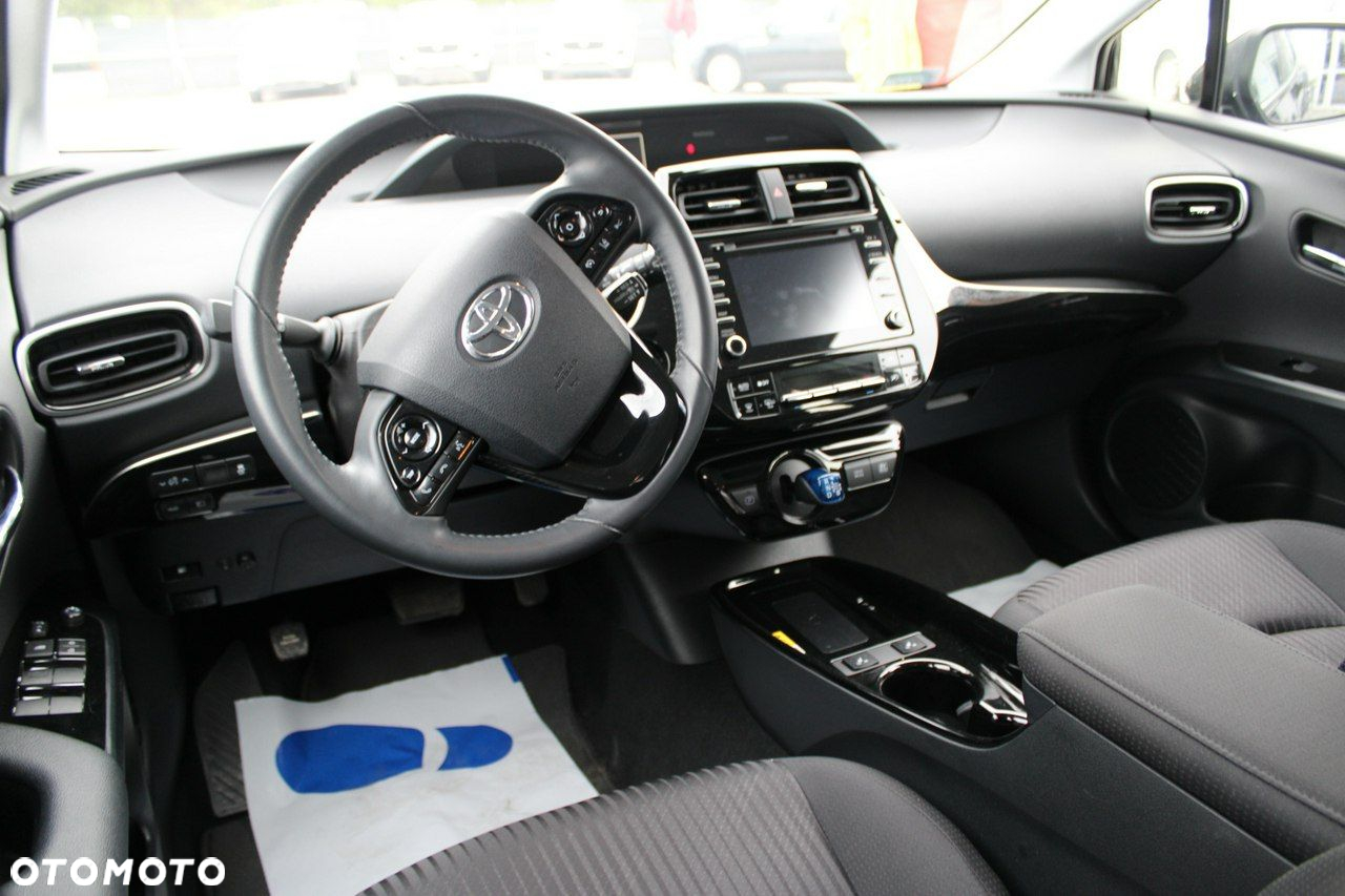 Toyota Prius - 14