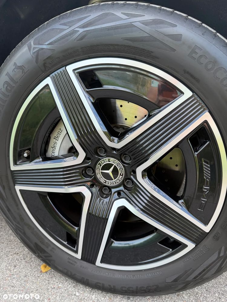 Mercedes-Benz GLC - 35
