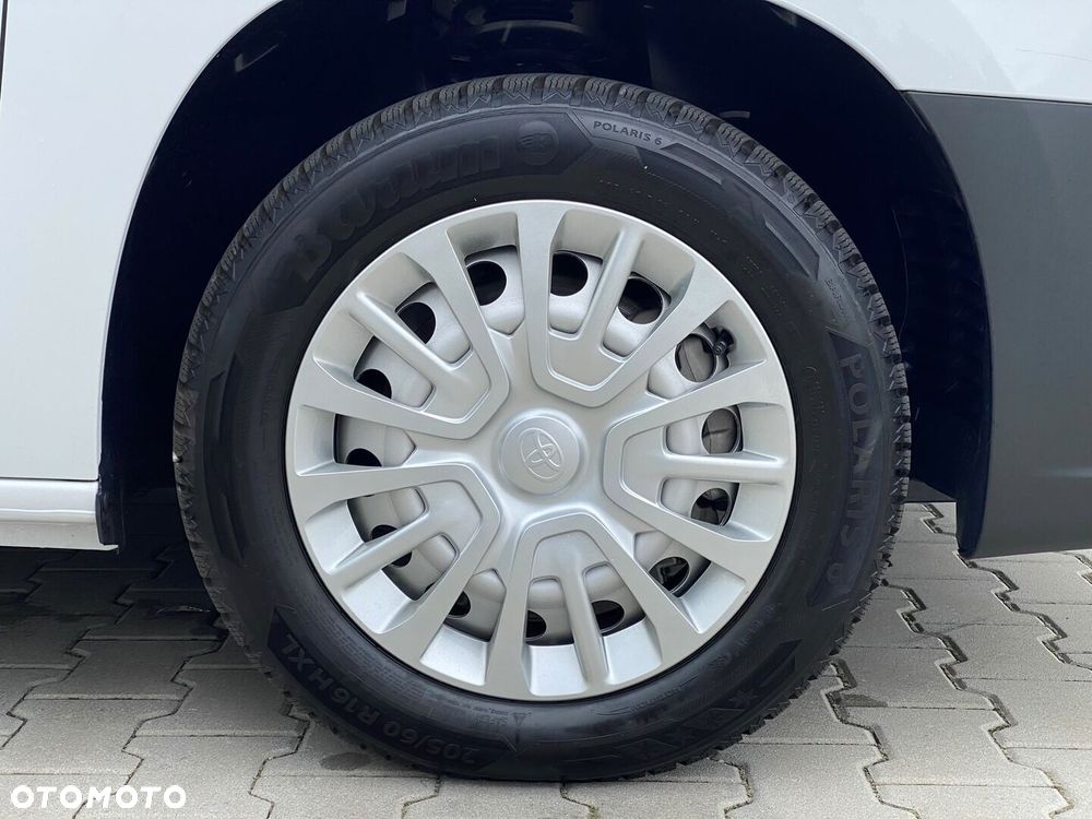 Toyota PROACE CITY - 33