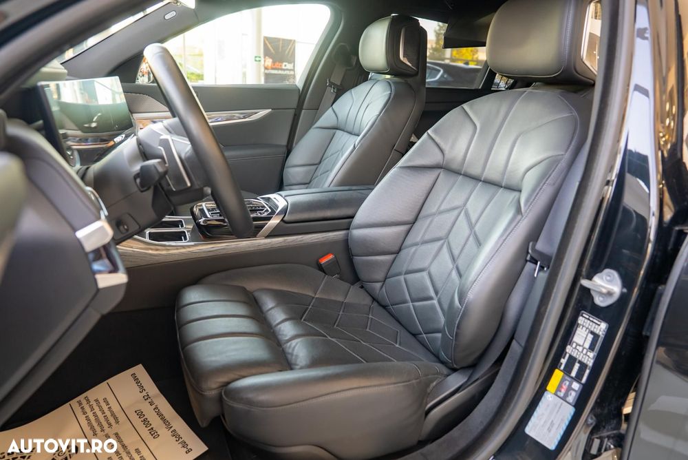 BMW Seria 7 - 22
