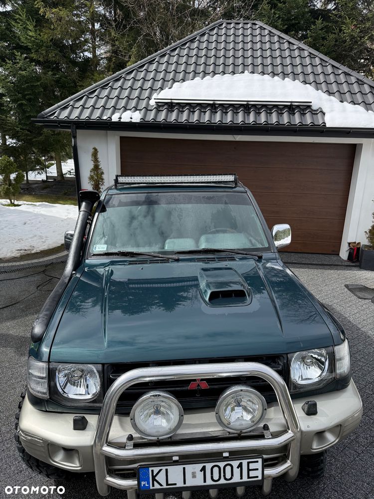 Mitsubishi Pajero 2.8 TD GLS 4os - 10