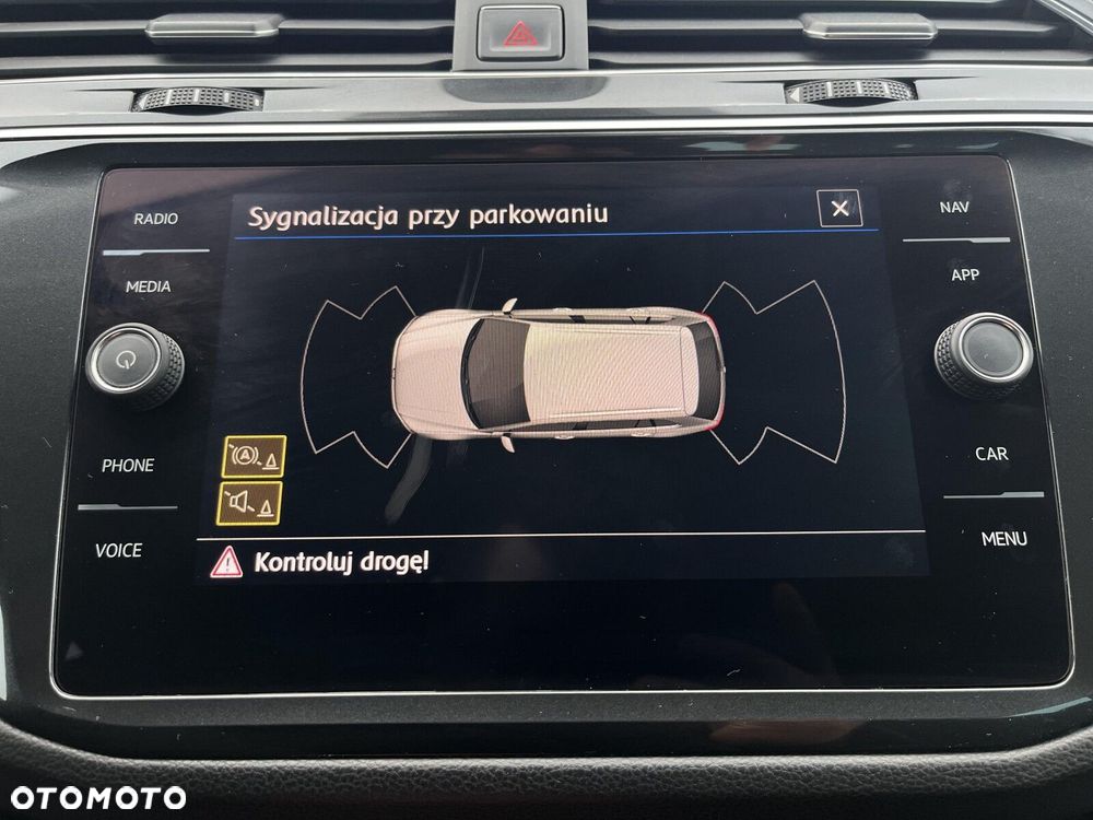 Volkswagen Tiguan - 27