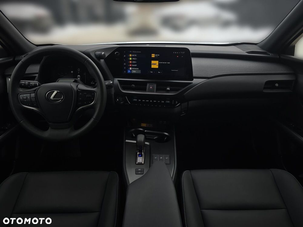 Lexus UX 300h F Sport Design - 10