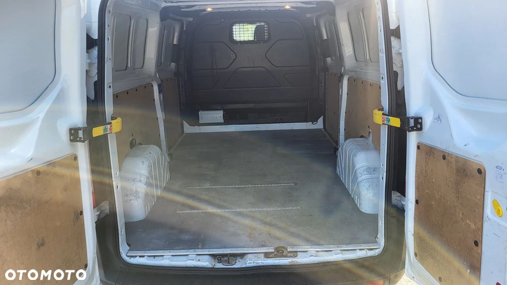 Ford Transit Custom - 13