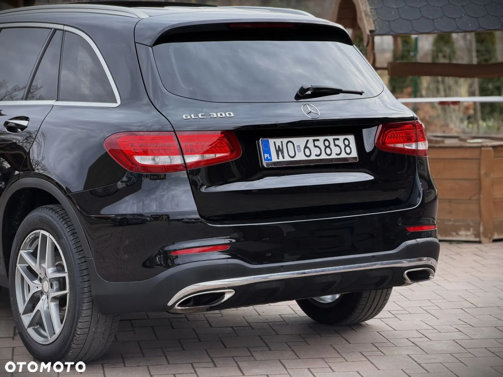 Mercedes-Benz GLC - 23