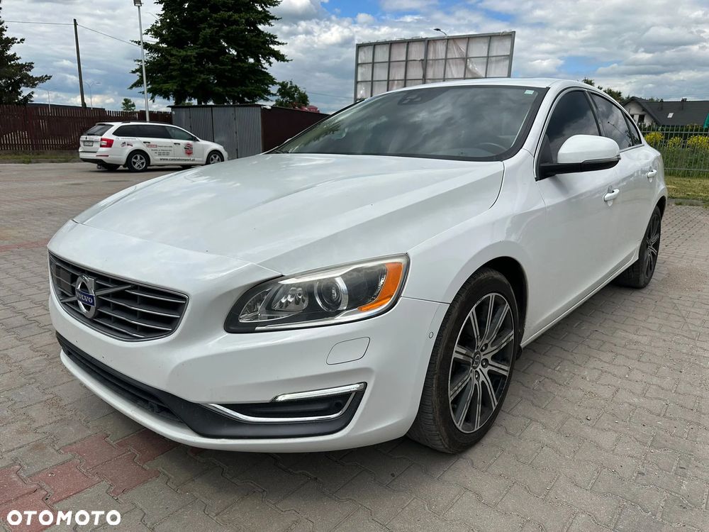 Volvo S60 - 1