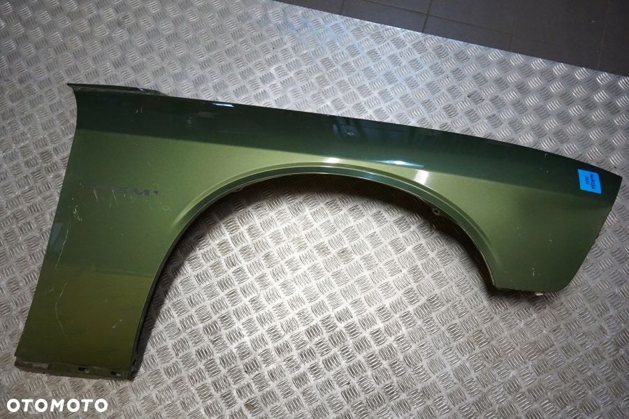 DODGE CHALLENGER 2015 - Błotnik Przód Prawy Przedni USA - 7