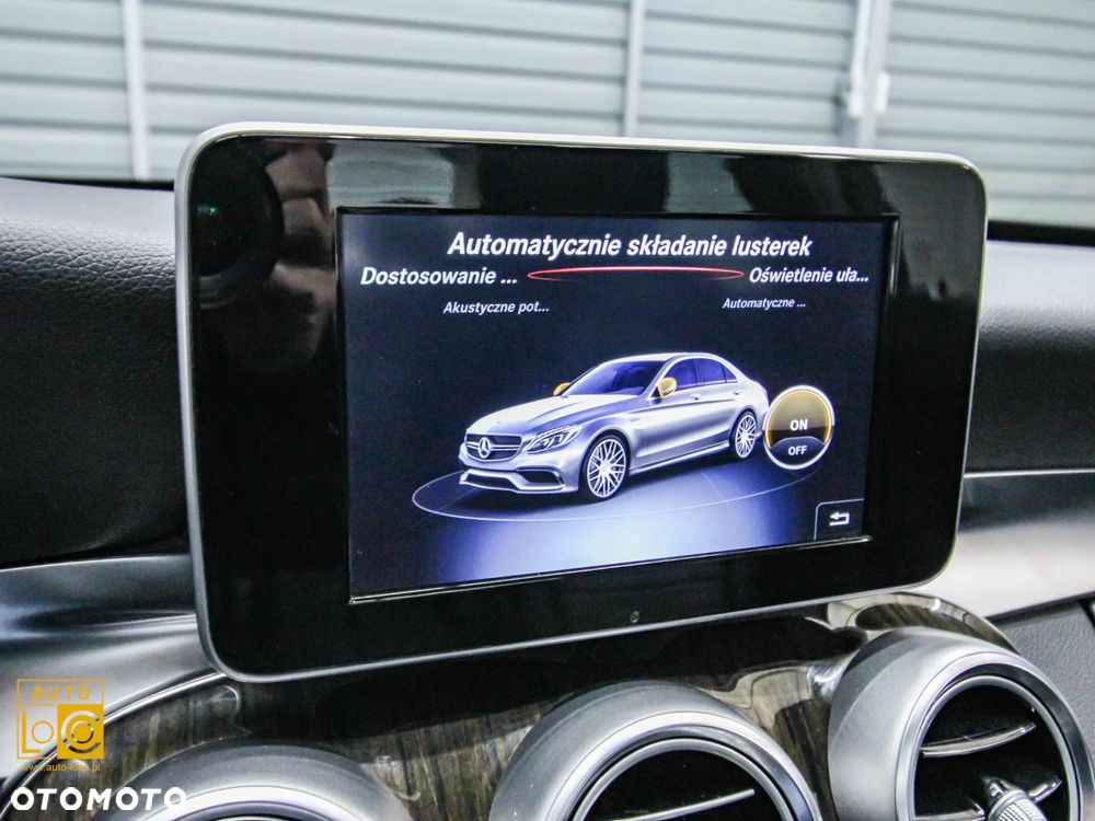 Mercedes-Benz Klasa C 300 9G-TRONIC AMG Line - 22