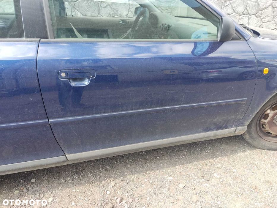 Na części Audi A3 Silnik Skrzynia Maska Zderzak Drzwi Klapa Szyba - 1