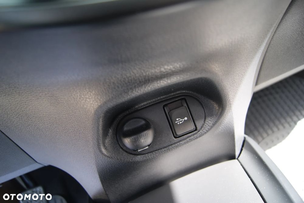 Toyota Yaris 1.33 Premium EU6 - 31