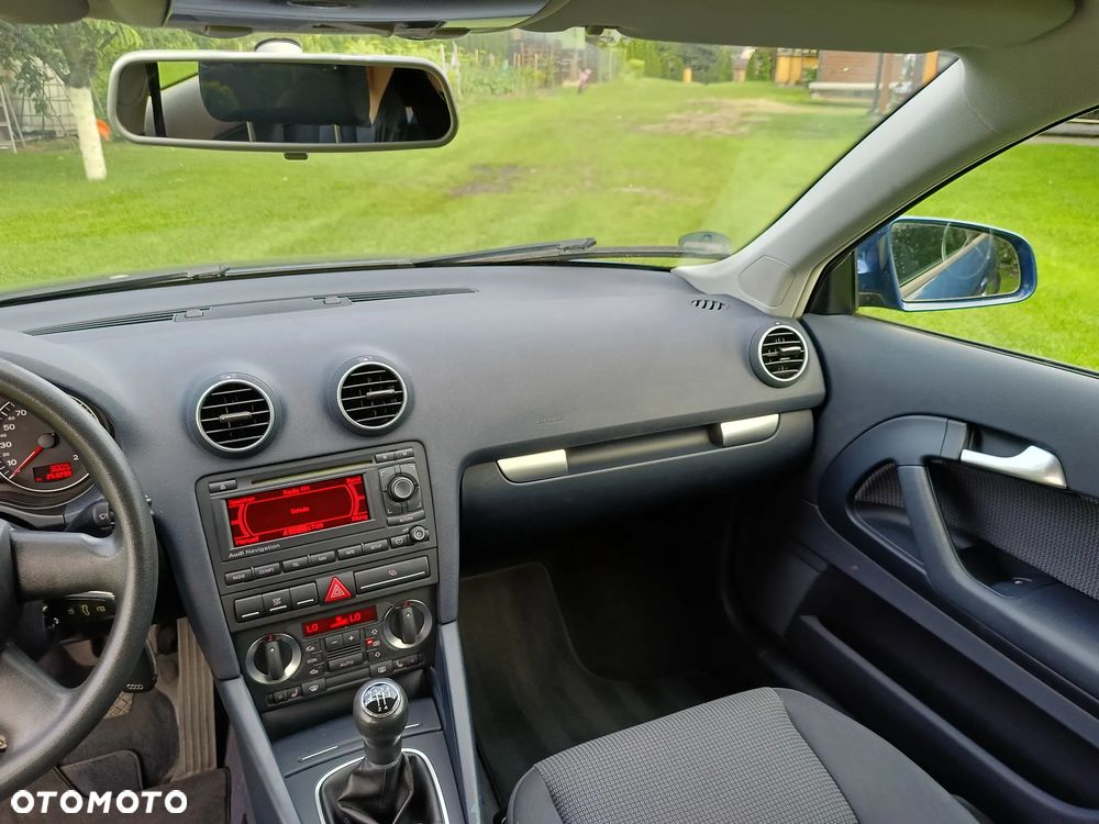 Audi A3 3-drzwiowe 1.6 Ambiente - 20