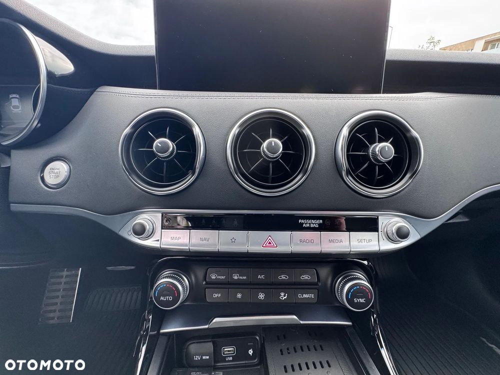 Kia Stinger 3.3 T-GDI V6 GT Prestige Line AWD - 28