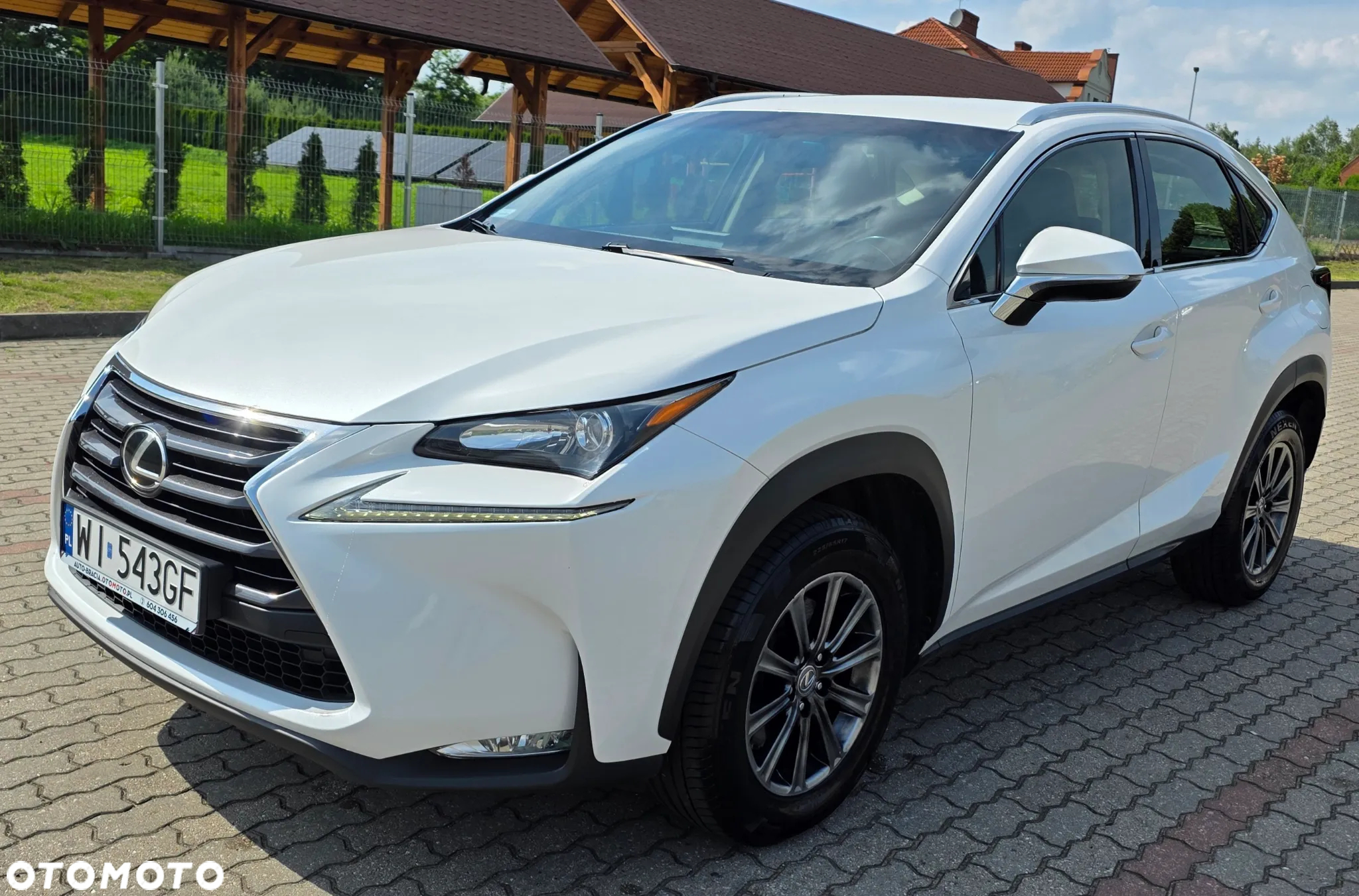 Lexus NX 200t Prestige AWD - 2
