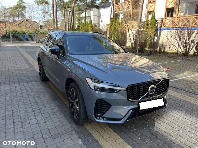 Volvo XC 60 B5 B AWD Plus Bright - 2