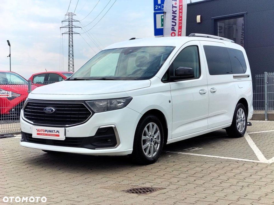 Ford Tourneo Connect Grand - 23