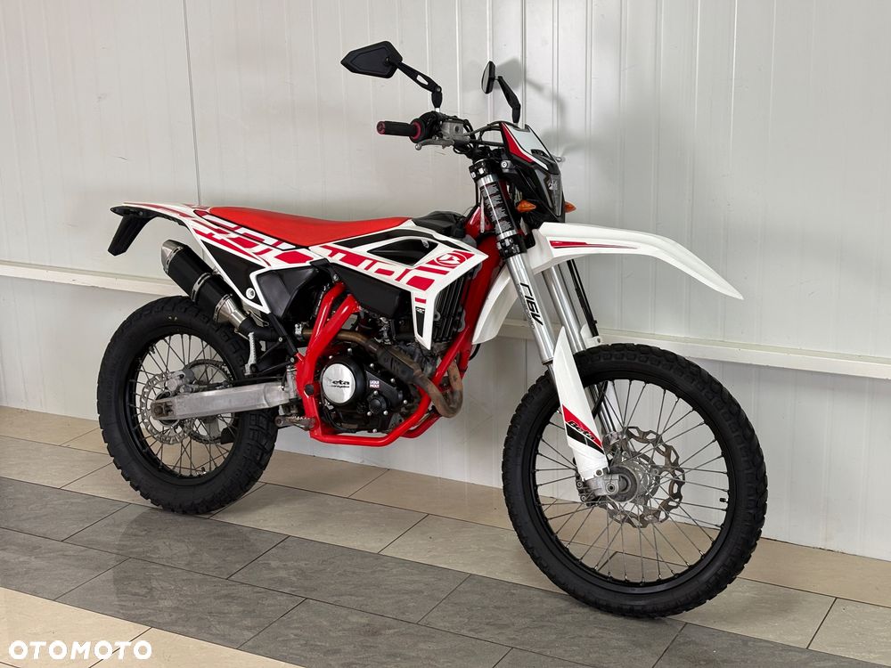 Beta RR - 1