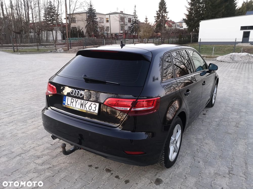 Audi A3 Sportback 1.6 TDI S tronic sport - 19