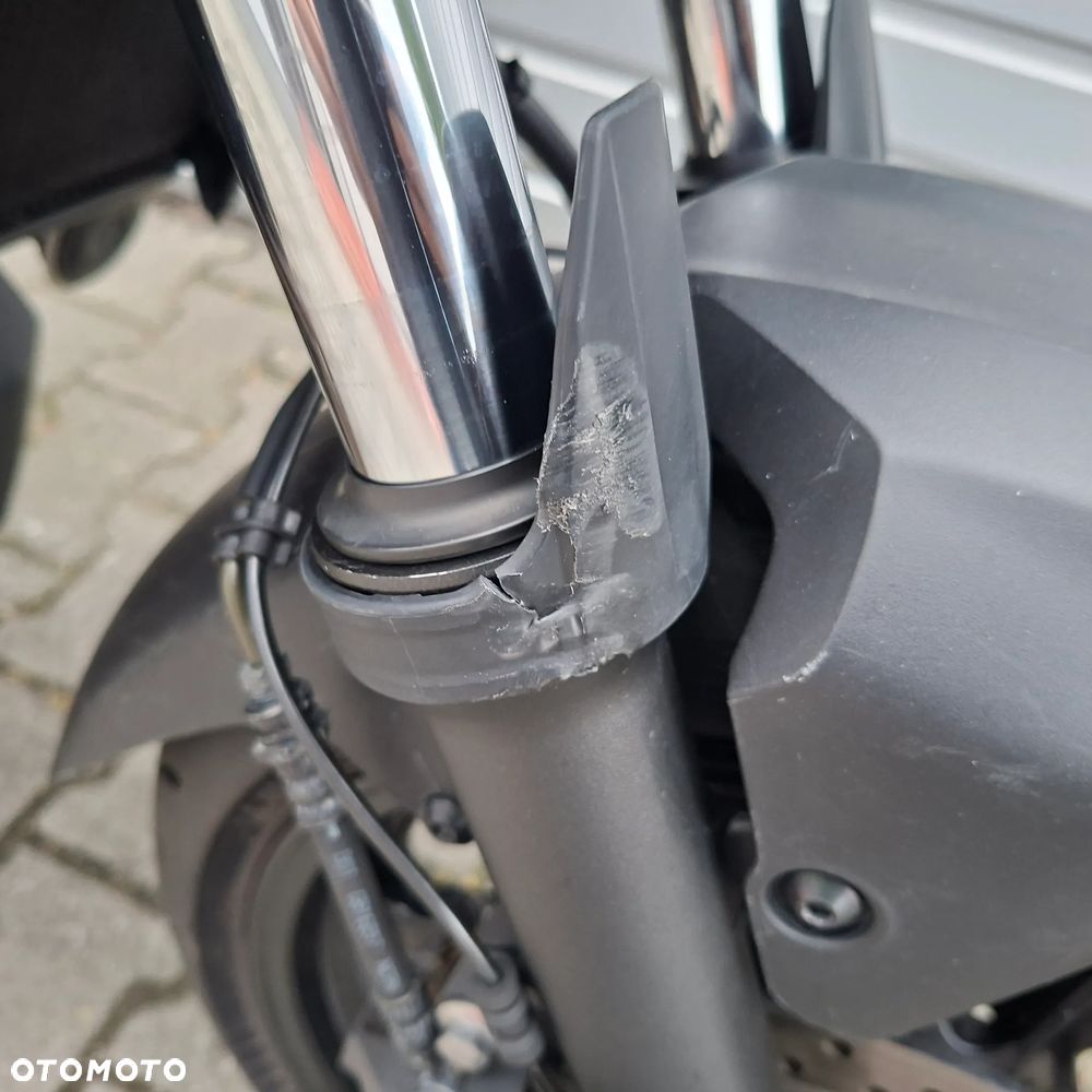 Yamaha MT - 6