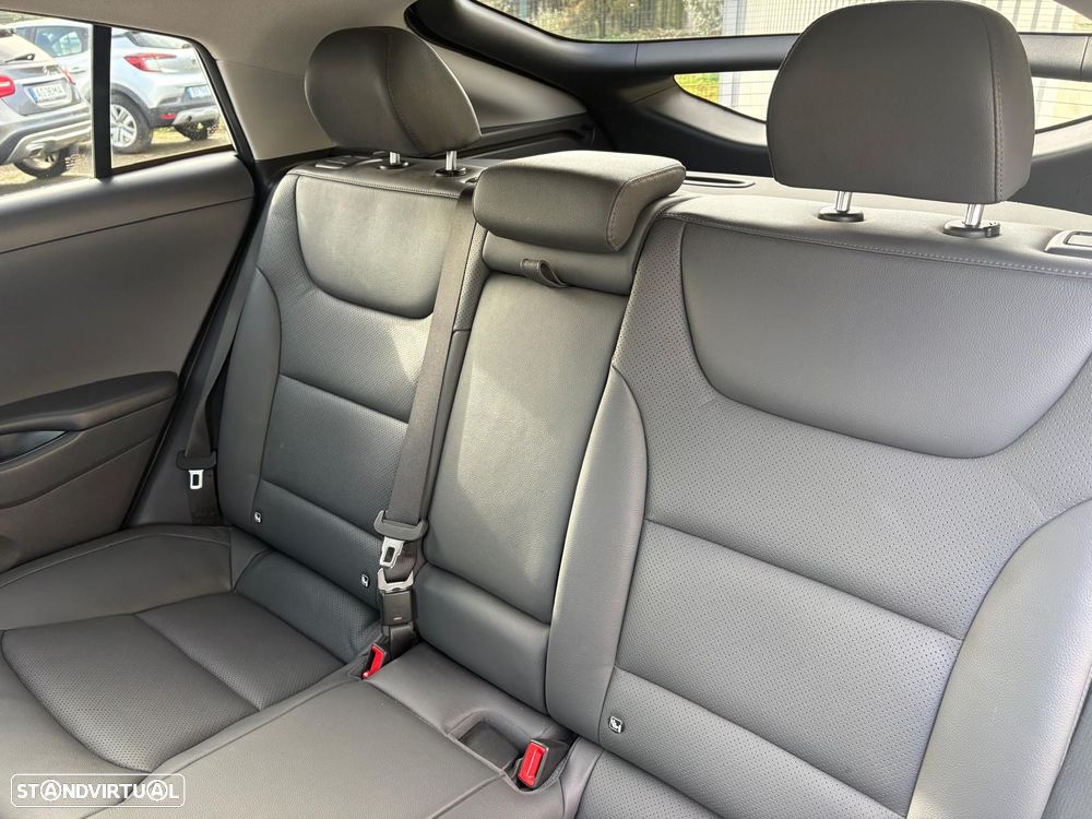 Hyundai Ioniq Premium - 5
