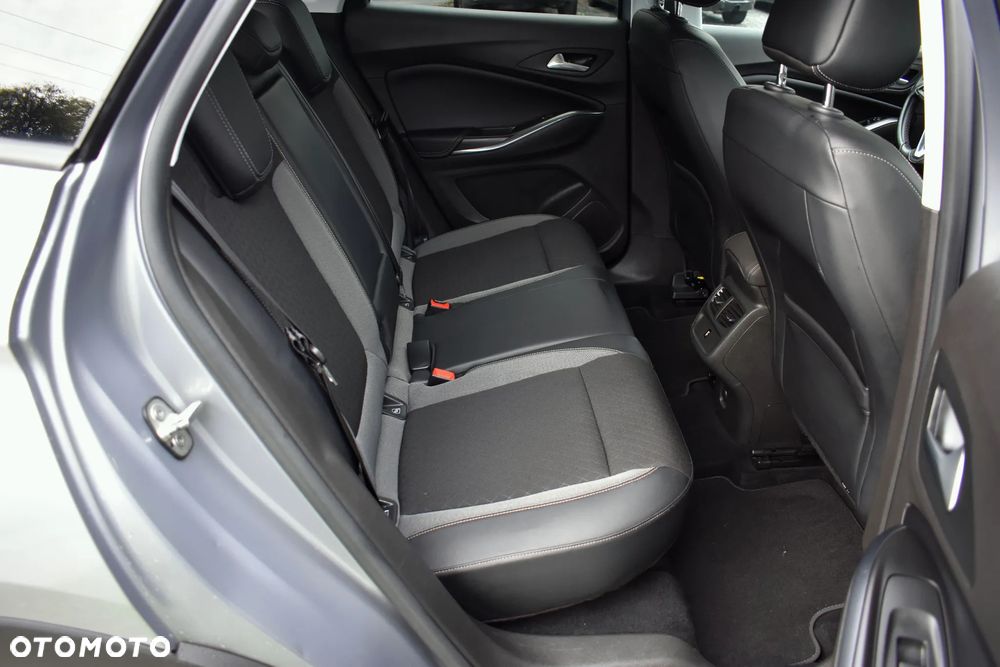 Opel Grandland X 1.2 Start/Stop Edition - 37
