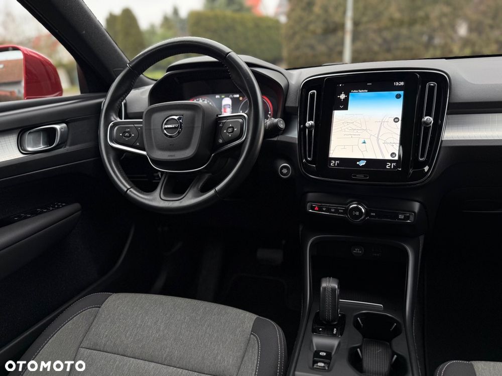 Volvo XC 40 - 20